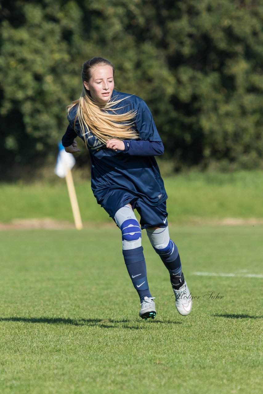 Bild 418 - B-Juniorinnen Krummesser SV - SV Henstedt Ulzburg : Ergebnis: 0:3